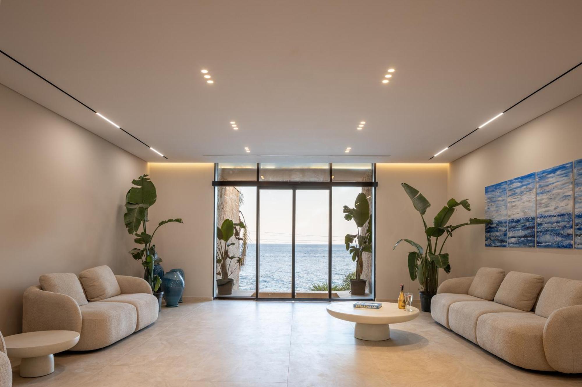 Beyond A Luxury Boutique Hotel Dhërmi Extérieur photo