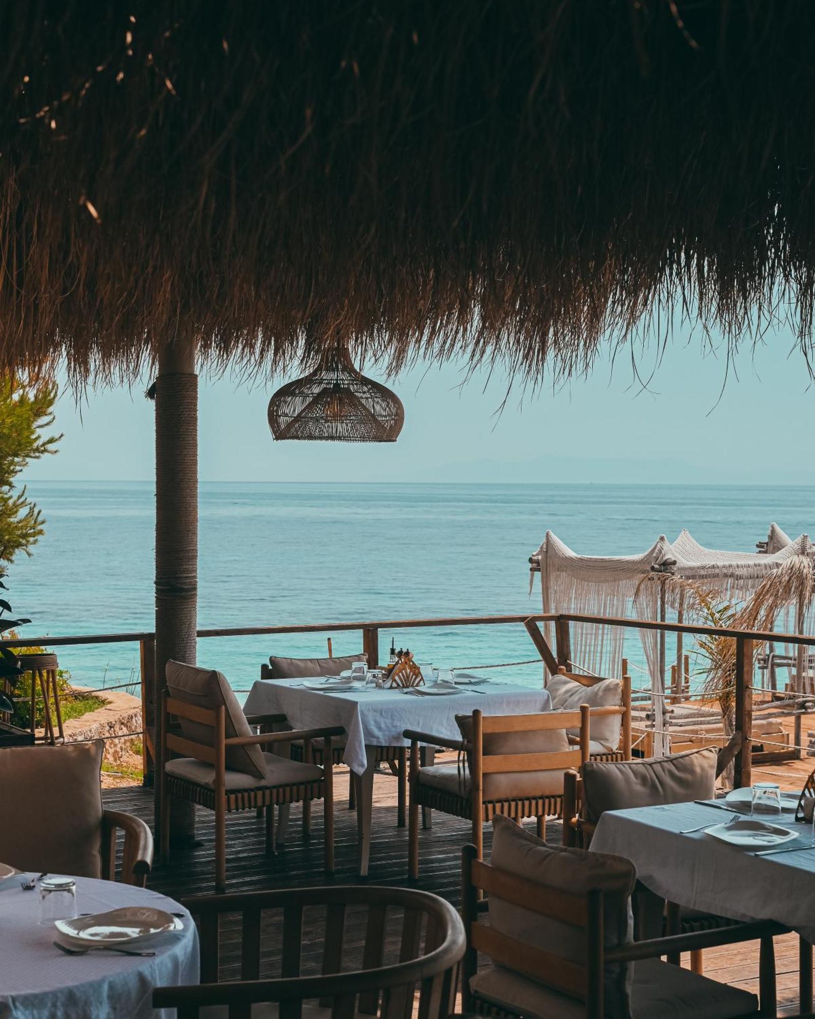 Beyond A Luxury Boutique Hotel Dhërmi Extérieur photo