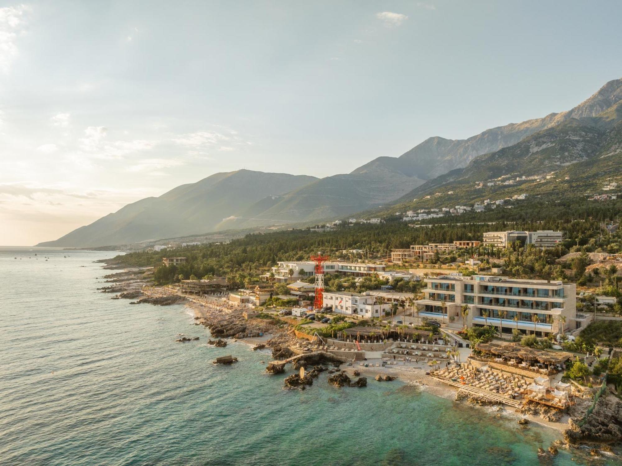 Beyond A Luxury Boutique Hotel Dhërmi Extérieur photo